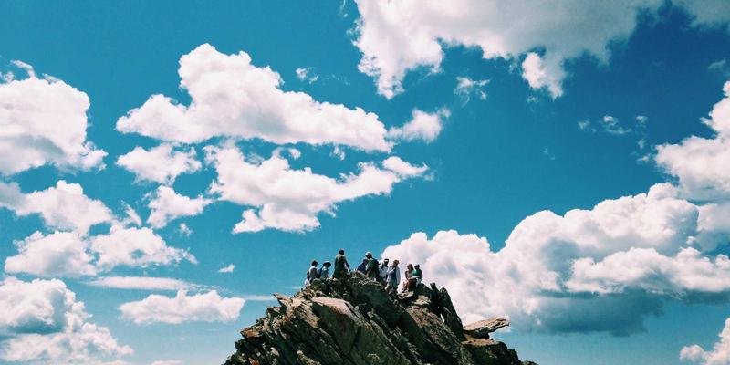 Riyadh Edge of the World Day Trip