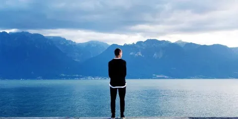 Madinah Dates & Grill