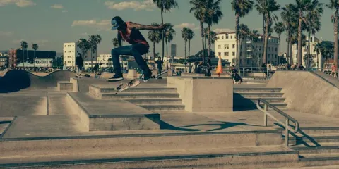 Dammam Family Van Rental